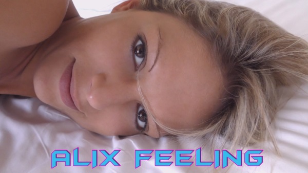 Alix Feeling красивая блондинка сосет у Вудмана